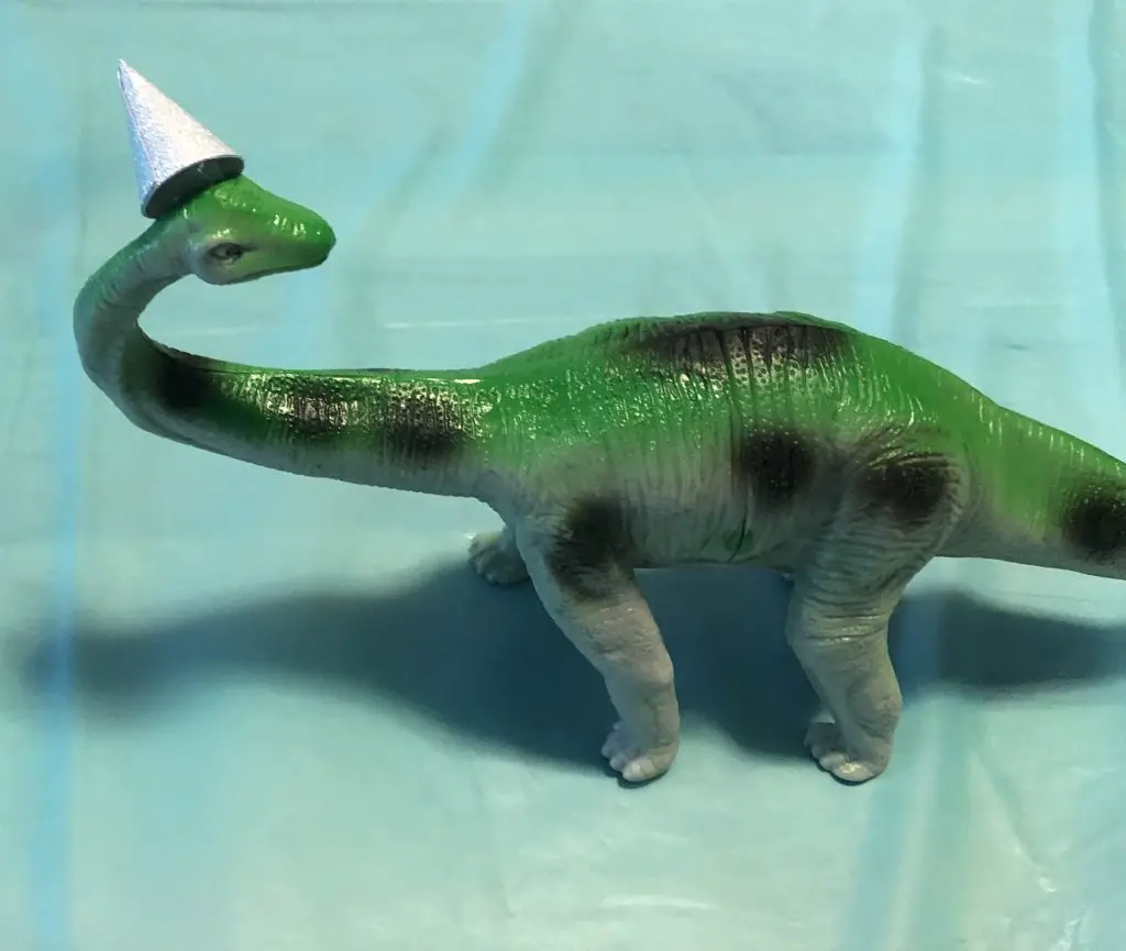 If you have a child that's in love with dinosaurs, check out this post for dinosaur birthday party ideas, including DIY options and more!