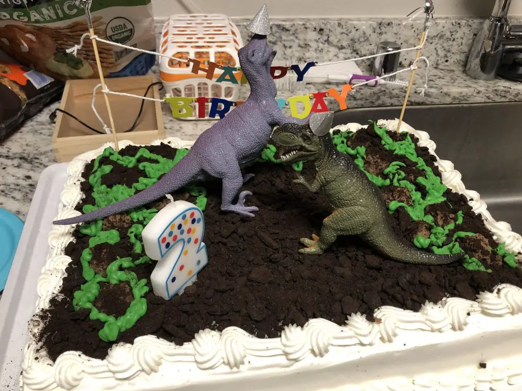If you have a child that's in love with dinosaurs, check out this post for dinosaur birthday party ideas, including DIY options and more!